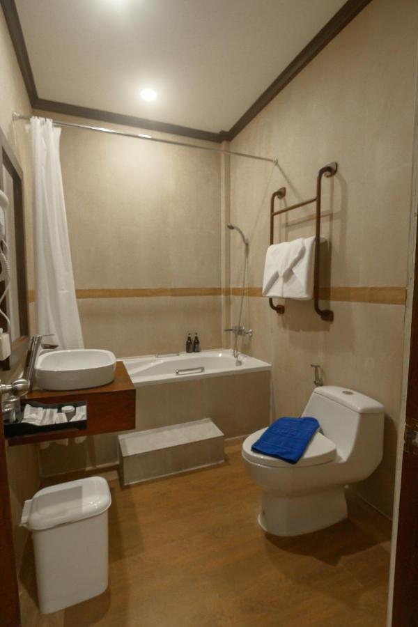 Lux Hotel 琅勃拉邦 外观 照片